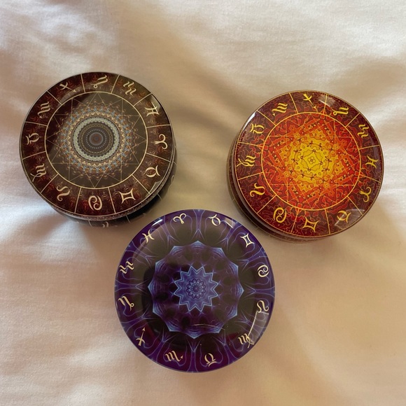 CANDLES - Three zodiac constellation scented candles - Picture 1 of 11
